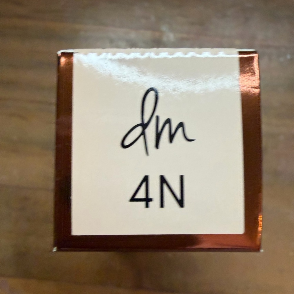 Danessa Myricks Yummy Skin Serum Foundation Refill 4N - Picture 2 of 2